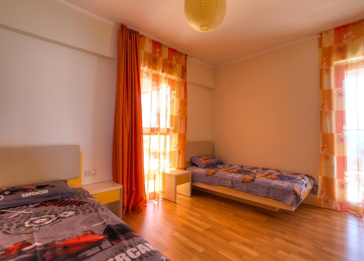 Apartments Harmonia Colours Budva Exteriör bild